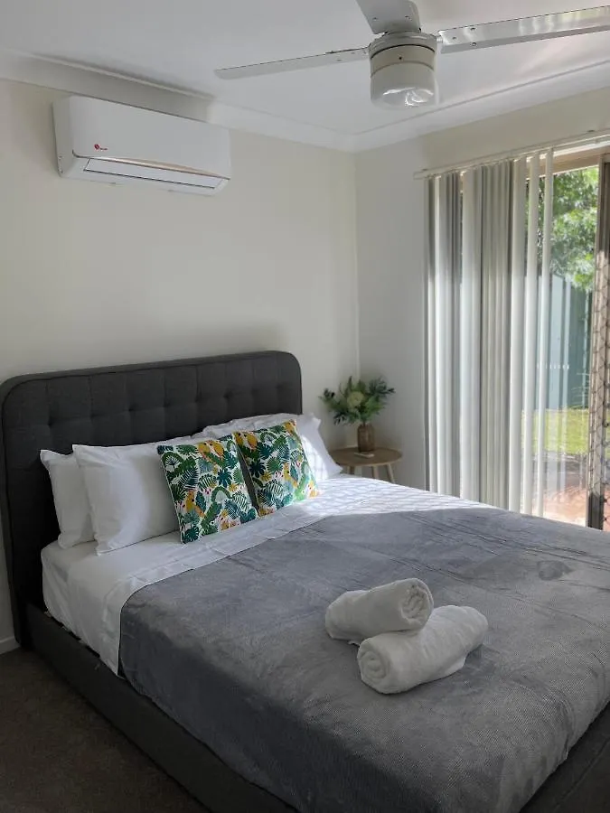 Esk Mountain View Lodge 0*,  Australia